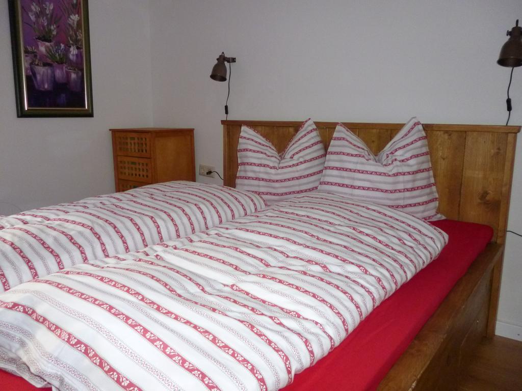 De Jutter Edelweiss Apartment Гозау Стая снимка