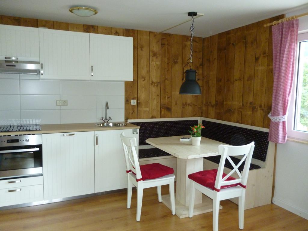 De Jutter Edelweiss Apartment Гозау Стая снимка